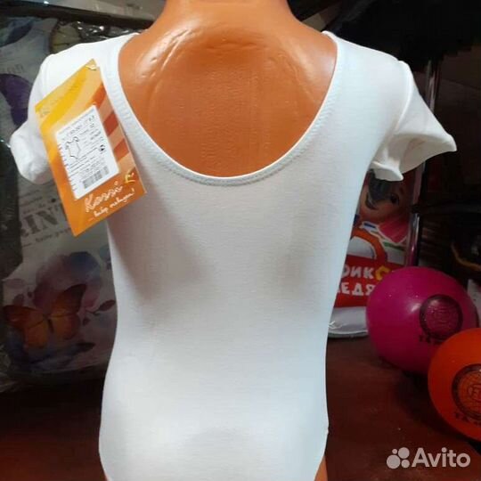 Гимнастический купальник белый Korri