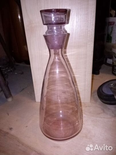 Графин розовое стекло
