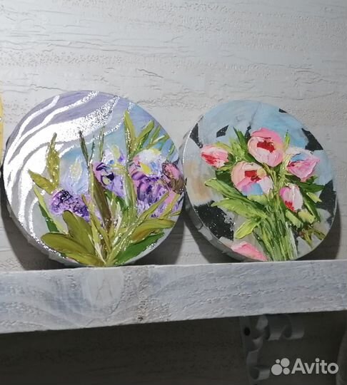 Круглая картина маслом поталь мастихин