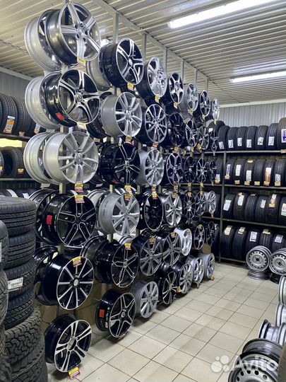 Maxxis Premitra Ice Nord NS5 (5 SUV) 275/70 R16 108H