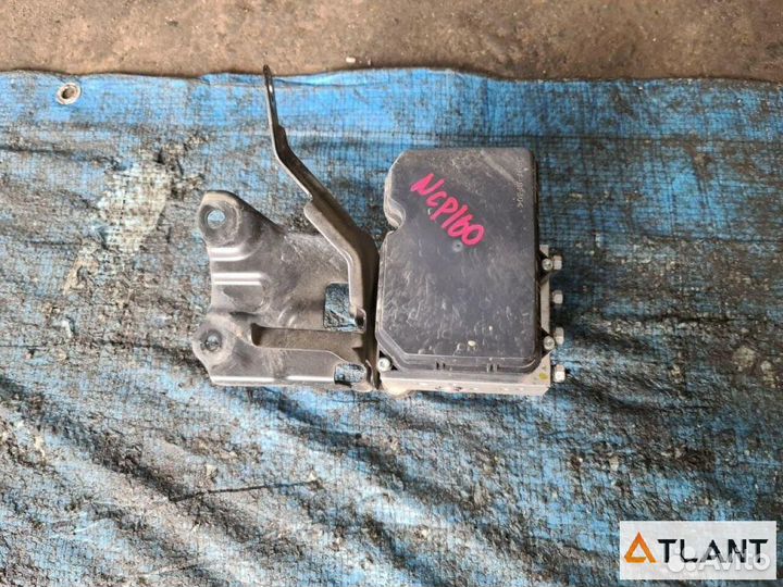 Блок abs toyota succeed