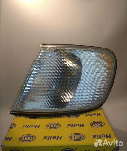 Поворотник hella audi 100 (4A, C4) левый новый
