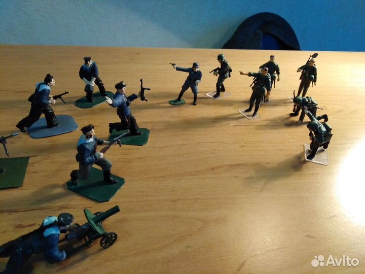 Продам фигурки краснофлотцев, 2 мир. война, 1\35