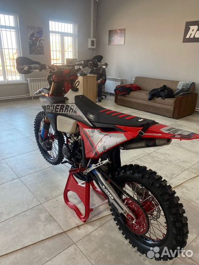 Мотоциклы (ajerra joker SS K10)