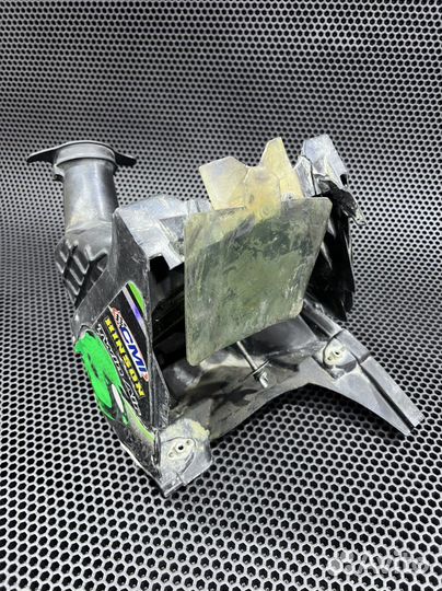 Корпус фильтра Kawasaki KX 250F 2004-2005