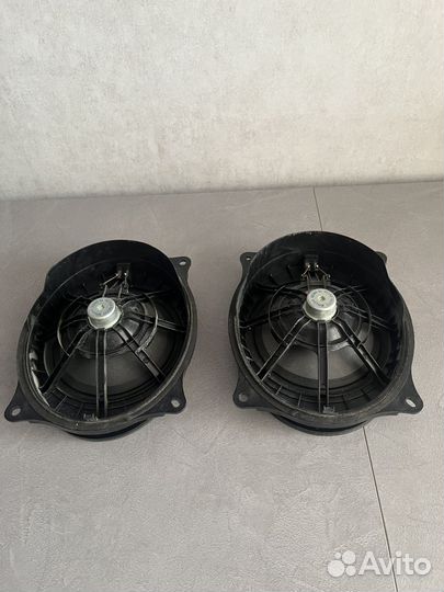 Динамики на передние двери Toyota Camry 50