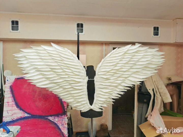 Крылья ангела белые