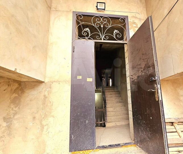 4-к. квартира, 119 м², 4/10 эт.