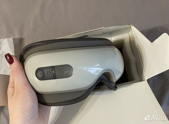 Массажер для глаз bork D600