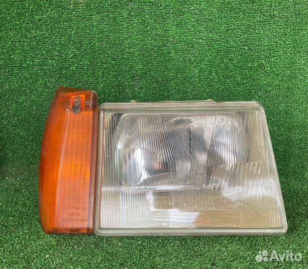 Правая фара заз Таврия