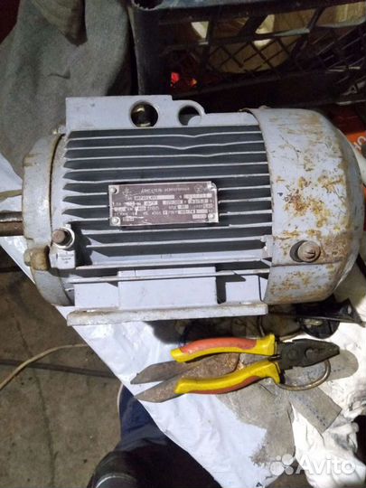 Электро двигатель 380 вольт 2.2 кв