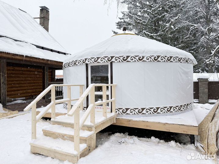 Шатер для глэмпинга