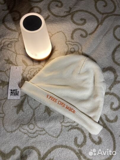 Шапка из мерча kanye west 