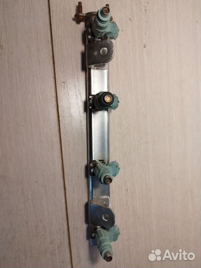 Форсунка топливная Kia Rio 3