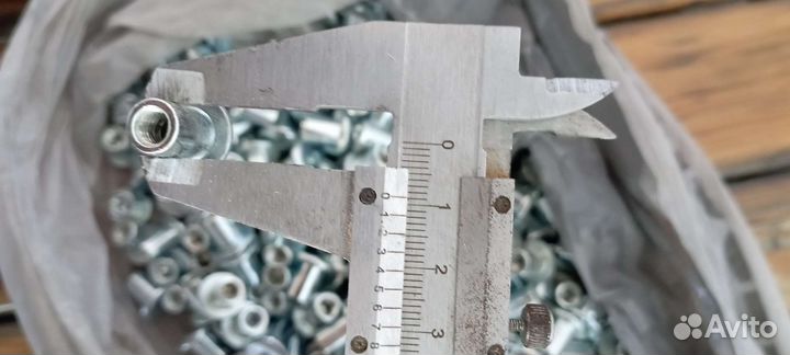 Гайка эриксона, винт м6