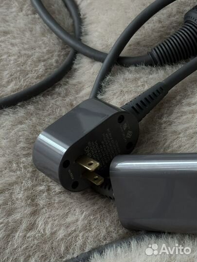 Dyson фен оригинал. Американская вилка