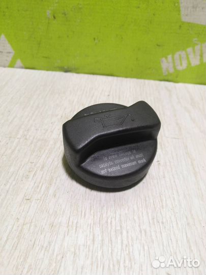 Крышка маслозаливной горловины Фольксваген Пасса