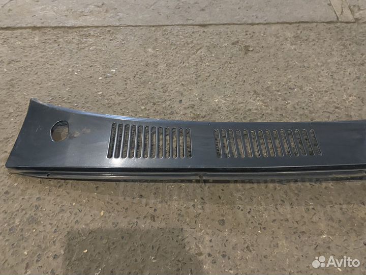 Жабо Toyota Hilux Surf LN130