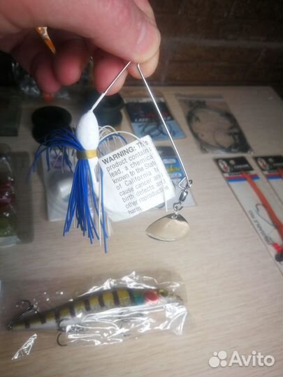 Рыболовные снасти разные. Одним лотом