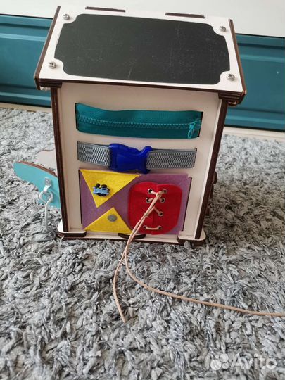 Бизиборд домик со светом