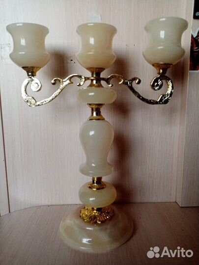 Подсвечник из оникса