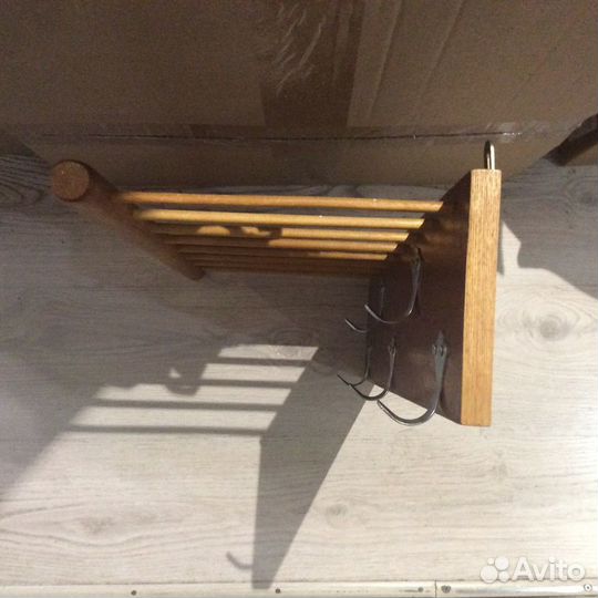 Вешалки настенные 55 см, 76 см