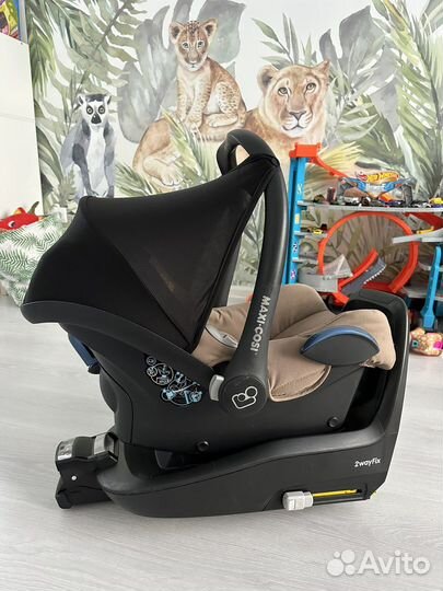 Автокресло maxi cosi с базой