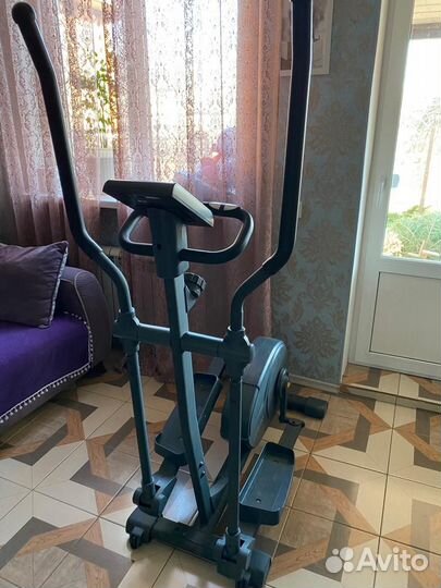 Эллиптический тренажер Torneo Festa C-310