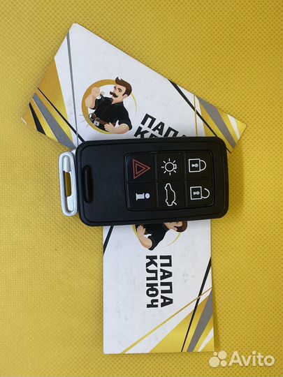 Смарт ключ для Volvo 6 кнопок.Keyless Go