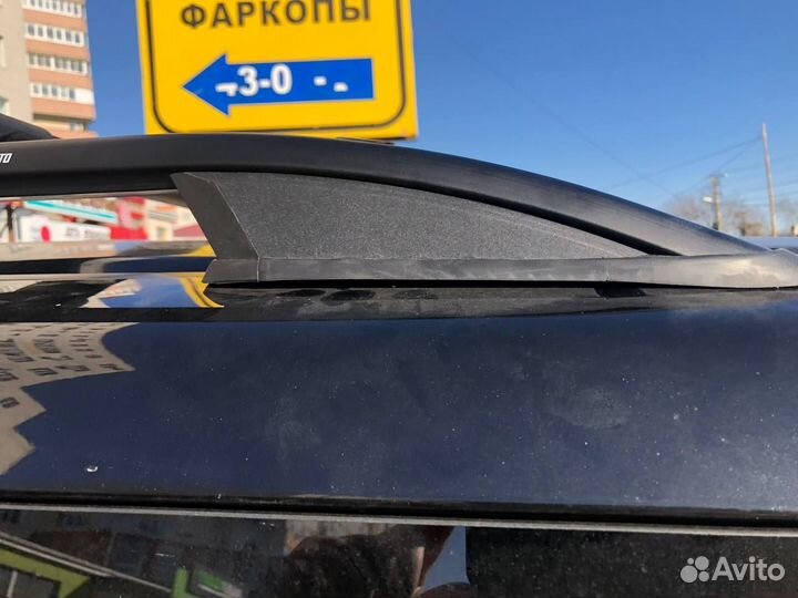 Рейлинги на крышу автомобиля Honda Stepwgn