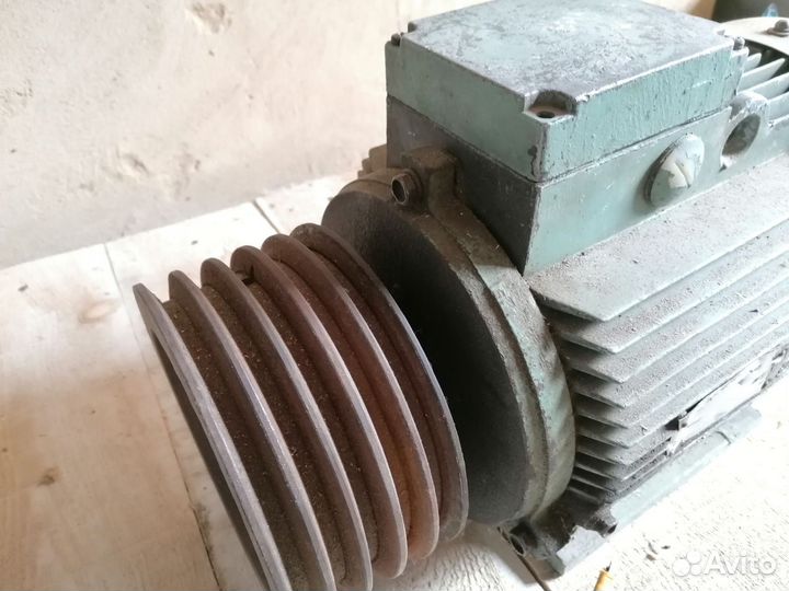 Электродвигатель 380 2.2 квт