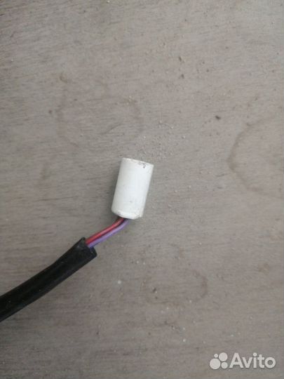 Зеркало переднее правое Toyota Prius NHW20