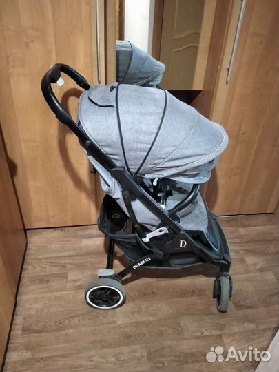Прогулочная коляска dearest