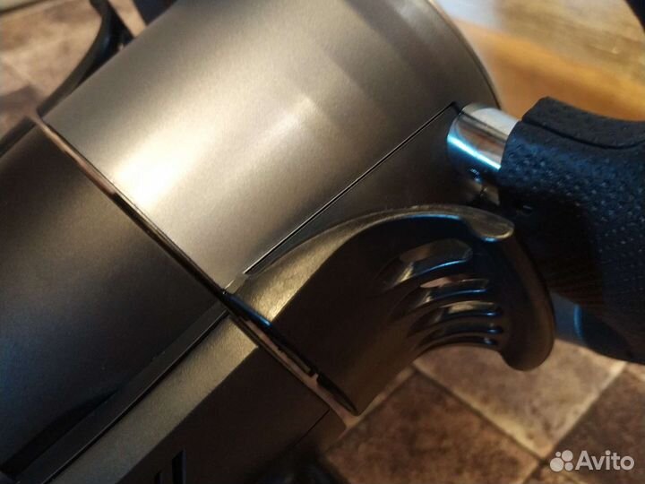 Игровой руль defender