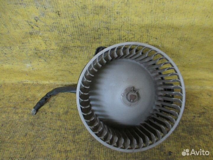 Моторчик печки Toyota Raum EXZ10