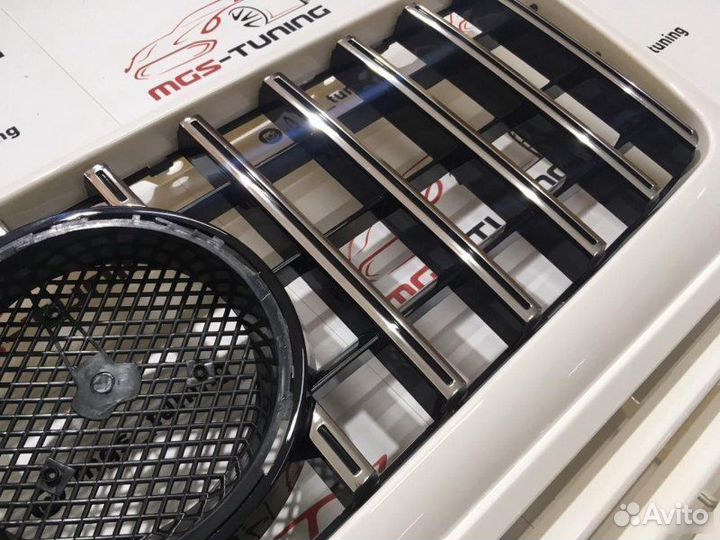 Решетка Мерседес G-Class GT Гелендваген Белая Б/З