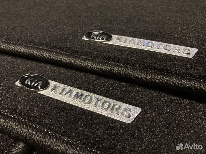 Автоковрики велюровые Kia Sportage. Всесезонные