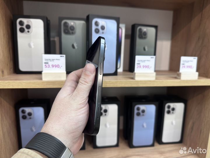 iPhone 15 Pro, 256 ГБ