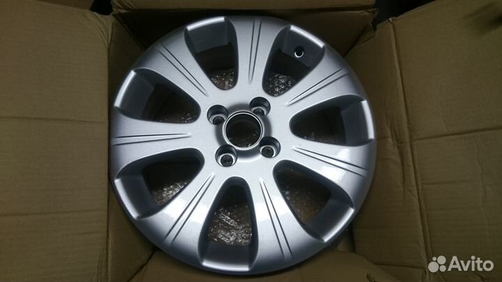 Диск литой r 16 Opel Corsa D