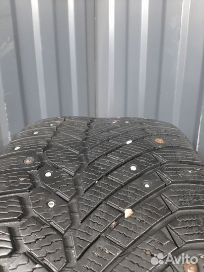 Continental ContiIceContact 245/40 R18 97T