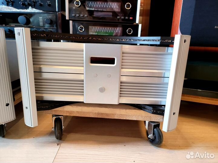 Isotek 3 самых лучших сетевых фильтров в мире