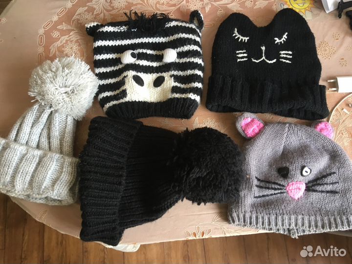 За все Шапки A. Frenza и др.с понпонами