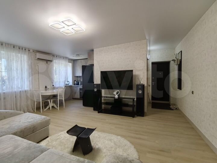 3-к. квартира, 60 м², 3/5 эт.