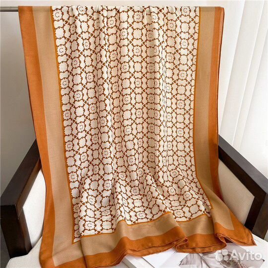 Шарфы и палантины