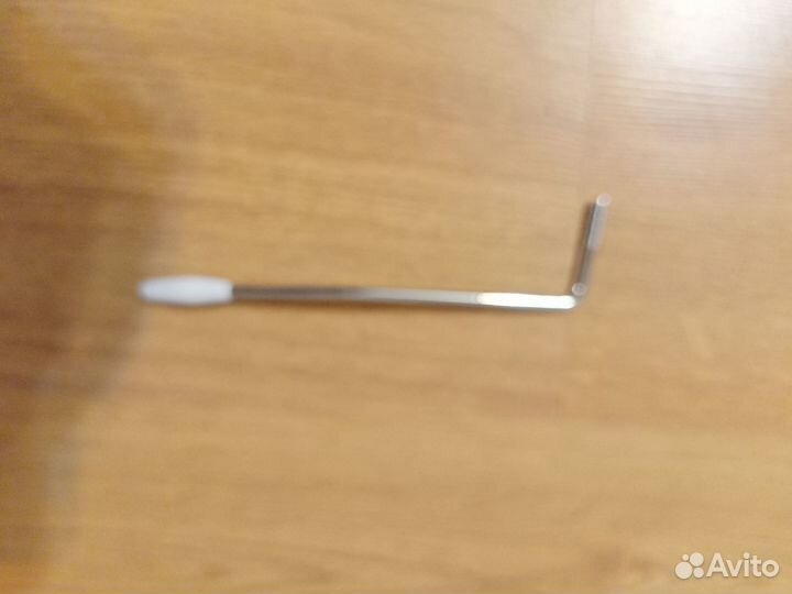 Рычаг тремоло