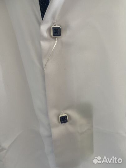 Рубашка школьная новая