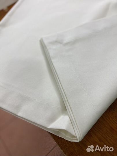 Скатерть водоотталкивающая новая