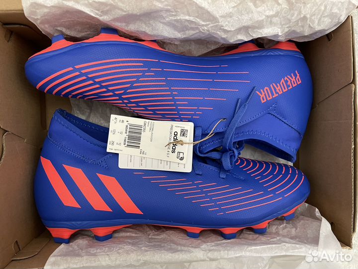 Футбольные бутсы adidas predator