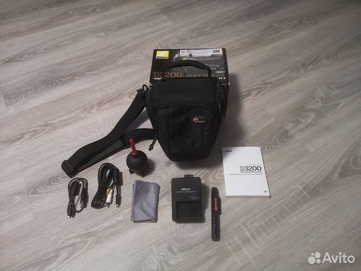 Nikon D3200 Kit AF-S DX Nikkor 18-55mm f/3.5-5.6G