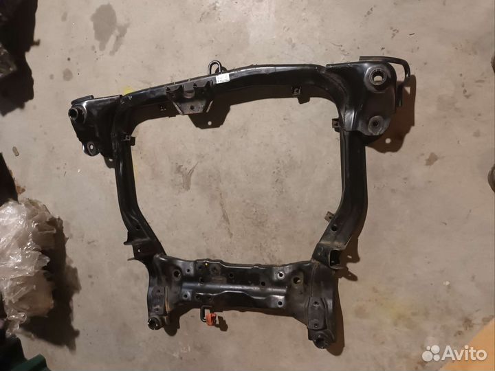 Подрамник передний Ceed ED1 1.6MT G4FC Хэтч 06-12